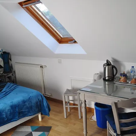A La Campagne Au Nord D' Amiens Bed and breakfast *